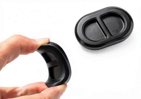 PAGOW Car Floor Pan Drain Plug for Wrangler JK JKU JL-2